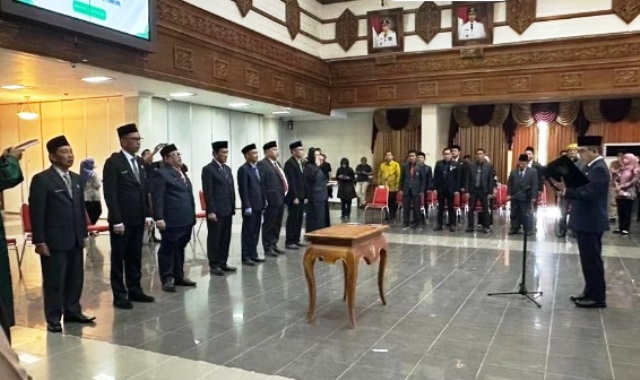 pelantikan pejabat baru di Pemkab Kutim