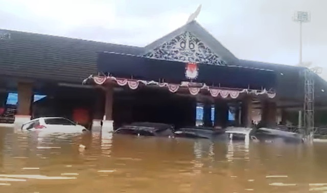 banjir Mahakam Ulu