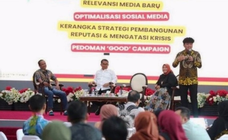 Sharing Session Sosial Media Kehumasan