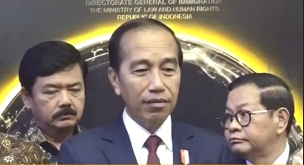 Jokowi ke IKN