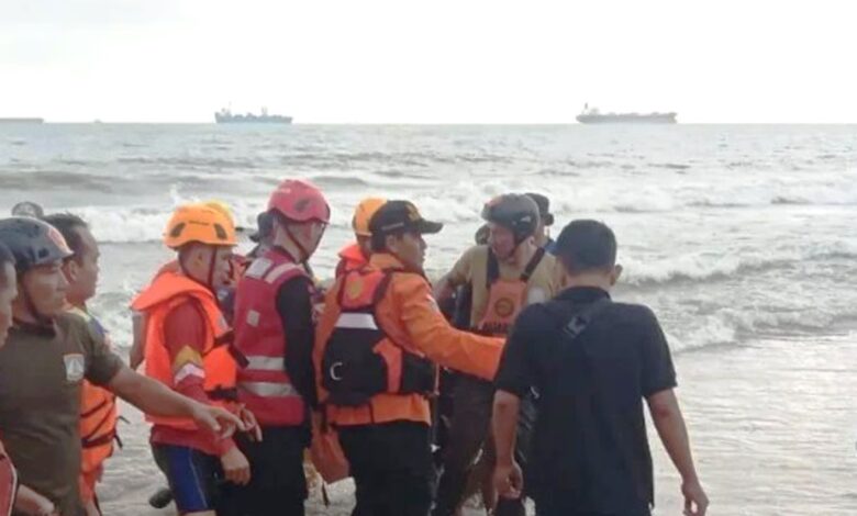 remaja tenggelam di Pantai Monpera Balikpapan