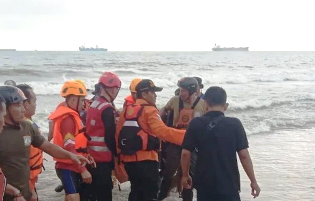 remaja tenggelam di Pantai Monpera Balikpapan