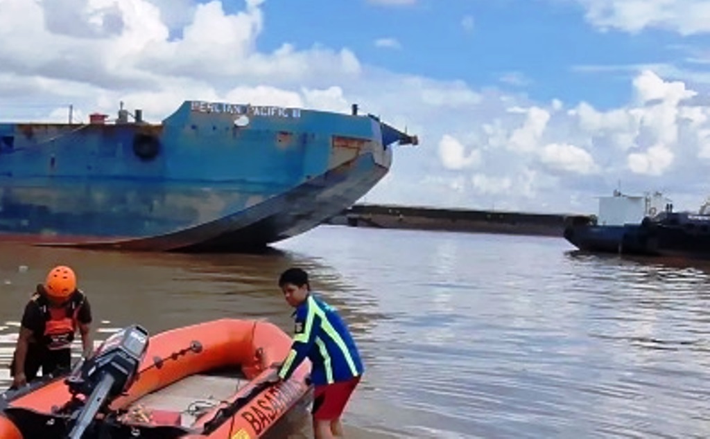 pencarian orang tenggelam Sungai mahakam