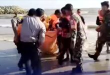 pelajar samarinda tenggelam di pantai manggar