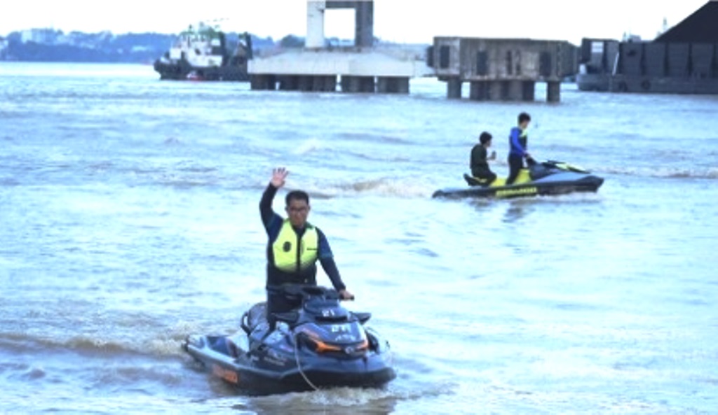 jetski sungai mahakam