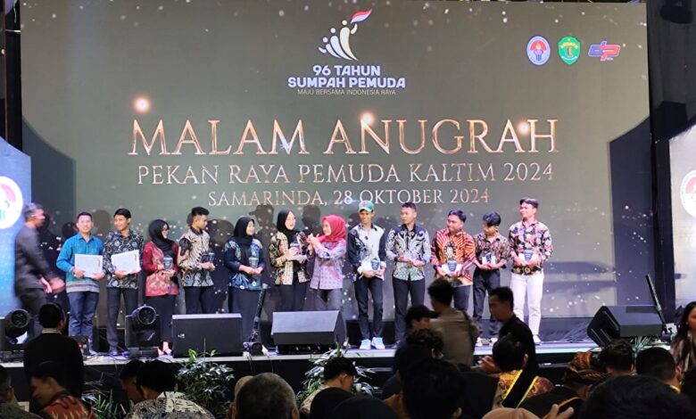 malam anugerah pemuda dispora Kaltim