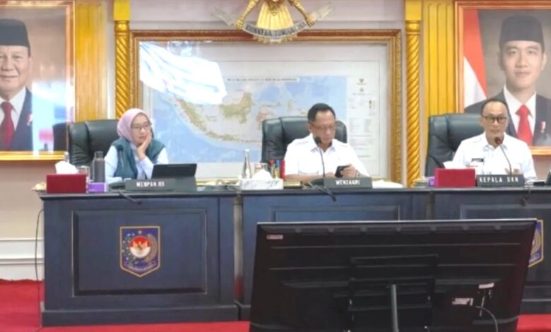 larangan rekrut honorer