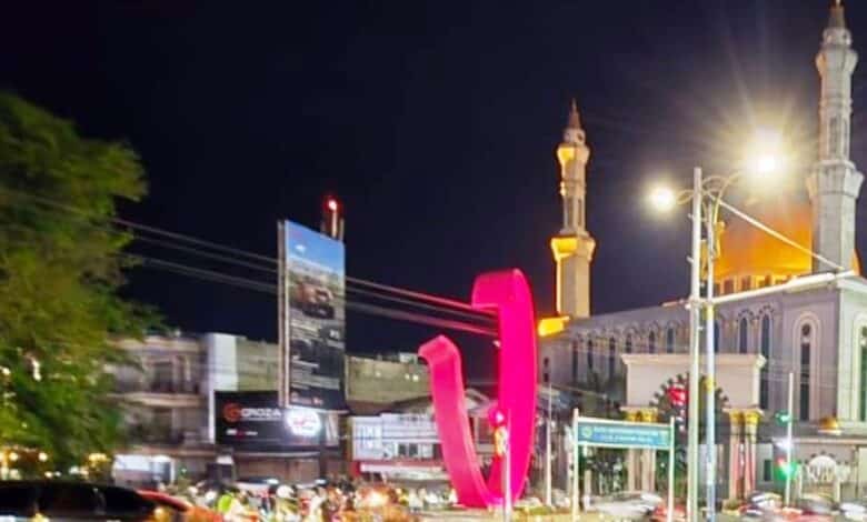 Tugu Pesut Samarinda