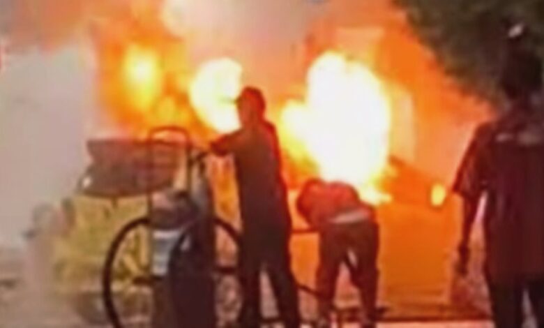 agya terbakar