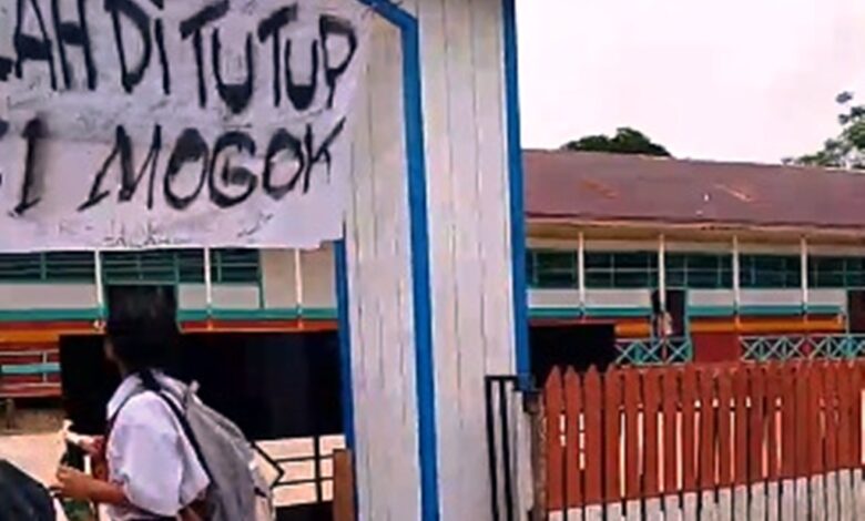 mogok kerja guru Mahakam Ulu
