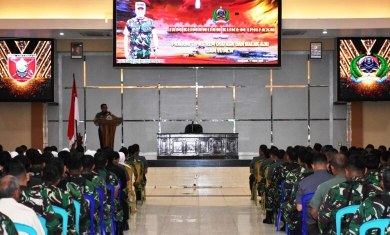 Danrem 091/ASN Jam Komandan