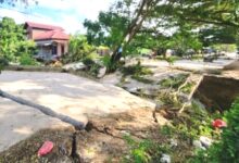 Jalan nasional HAM Rifaddin amblas