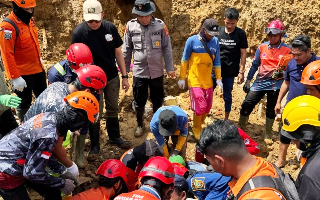 korban longsor Samarinda ditemukan