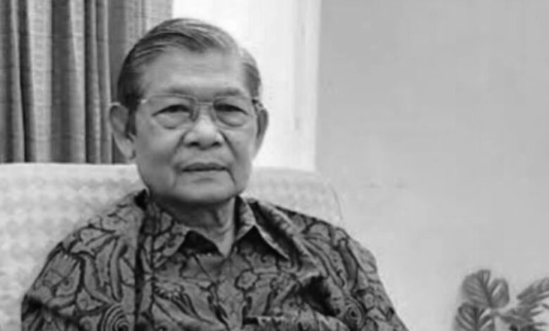 Prof. Sarosa Hamongpranoto meninggal