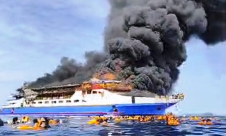 KM Barcelona terbakar