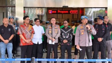 tujuh anggota Brimob