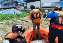 Tenggelam di Sungai Mahakam