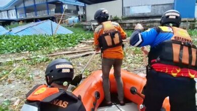 Tenggelam di Sungai Mahakam