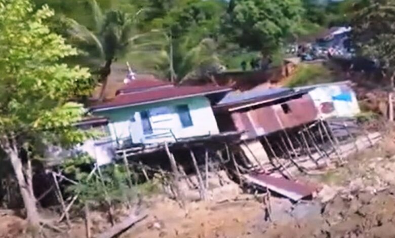 Longsor Muara Bunyut Kutai Barat