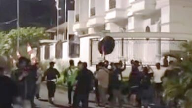 rumah eko patrio dijarah