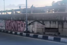 dinding Fly Over Samarinda retak