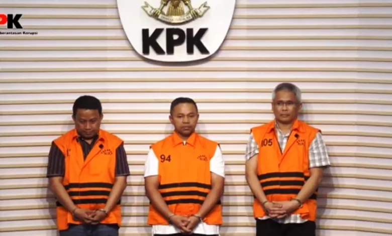 Gubernur Riau Abdul Wahid tersangka