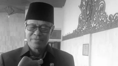 HM Syahrun meninggal dunia