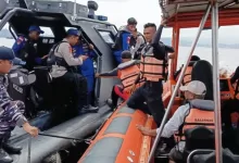 kapal wisata tenggelam