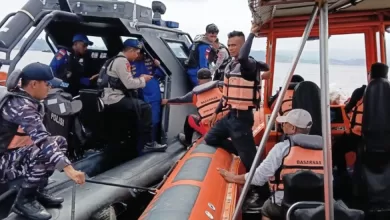 kapal wisata tenggelam