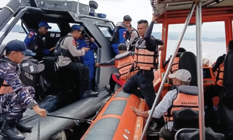 kapal wisata tenggelam