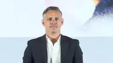 John Herdman diperkenalkan
