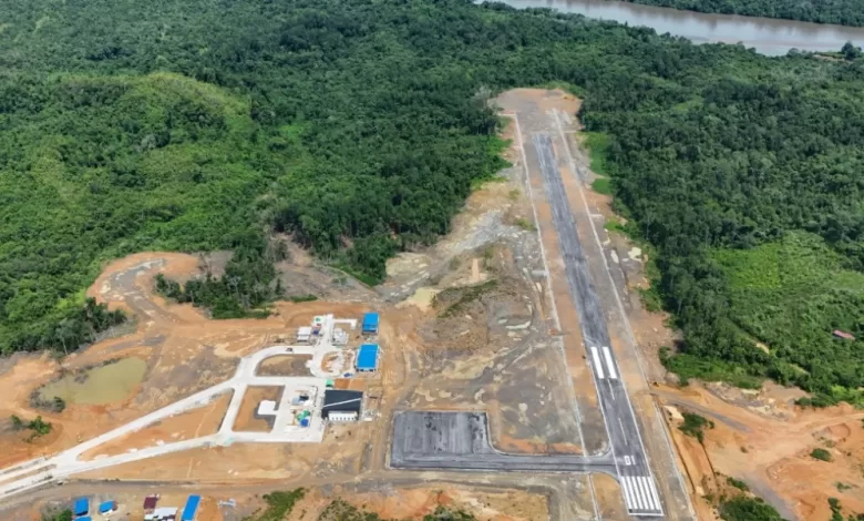 Bandara Ujoh Bilang Mahakam Ulu