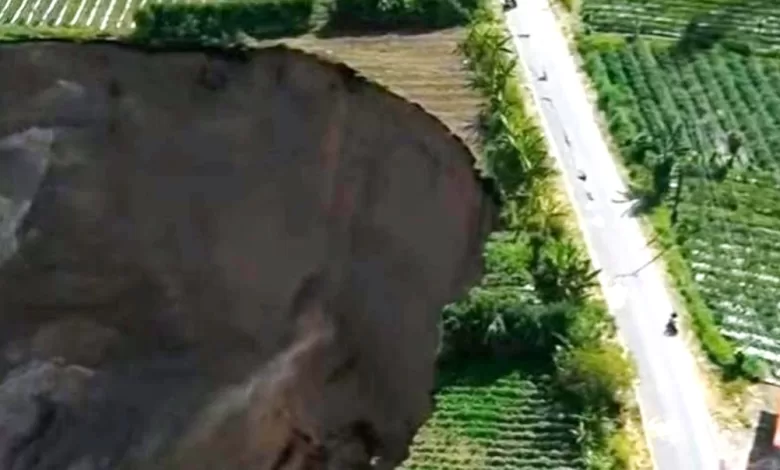 tanah amblas di aceh tengah