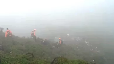 korban pesawat ATR 42-500