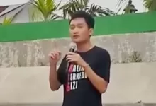 Ketua BEM UGM Tiyo Ardianto