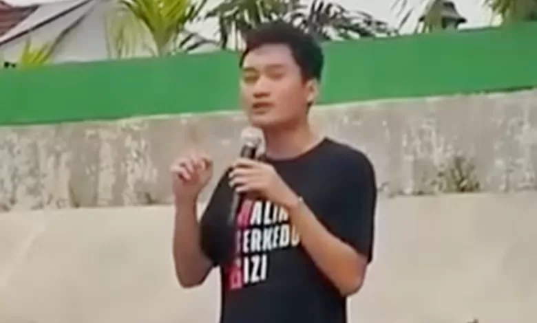 Ketua BEM UGM Tiyo Ardianto