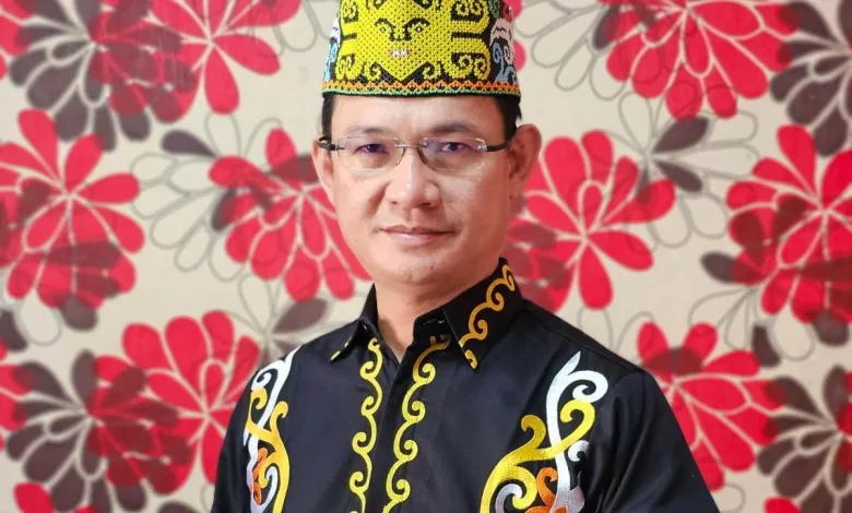 mobil dinas gubernur kaltim