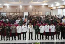 Menkopolkam Djamari Chaniago