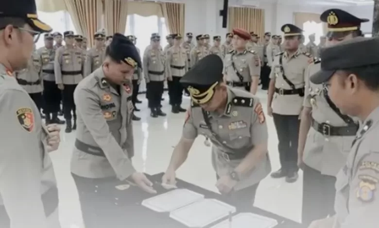 mutasi polres kukar 2026