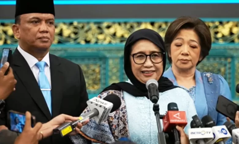 Nanik Sudaryati Deyang