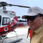 Helikopter waterbombing Samarinda